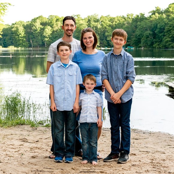 Meet your Posher, Crystal - Picture 1 of 1